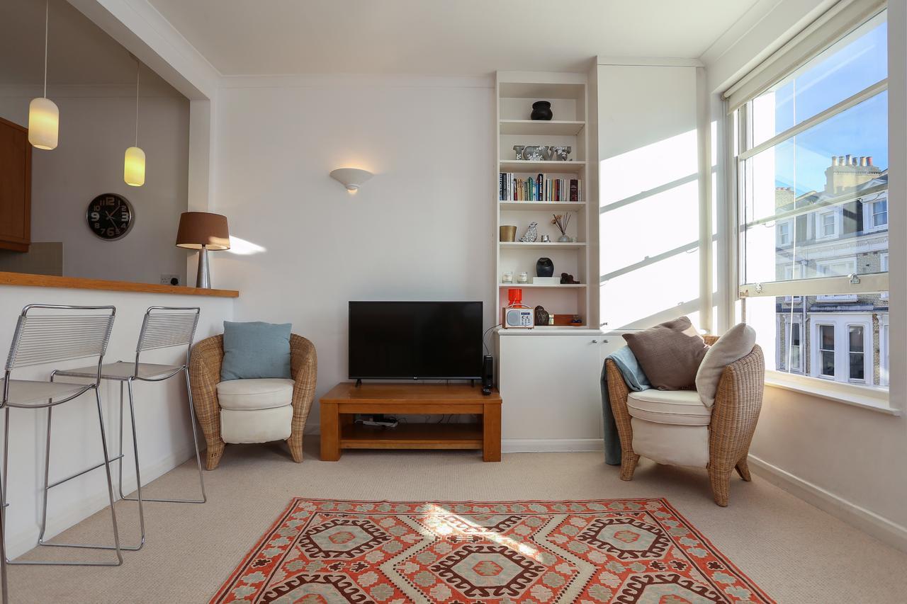 Bright And Spacious 1 Bedroom In The Heart Of Kensington Apartament *