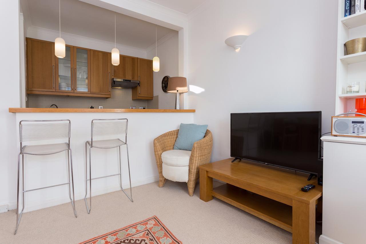 Apartament Bright And Spacious 1 Bedroom In The Heart Of Kensington Londra
